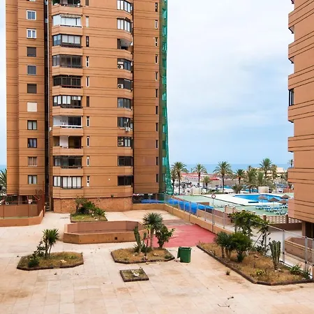 Palm True Towers 3- Marina Apartment Fuengirola